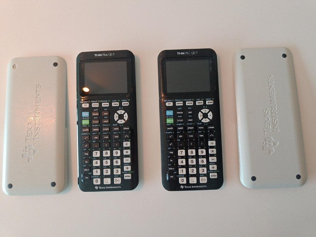 Texas Instruments TI-84 Plus CE-T grafische rekenmachine, Diversen, Rekenmachines, Ophalen, Grafische rekenmachine, Gebruikt
