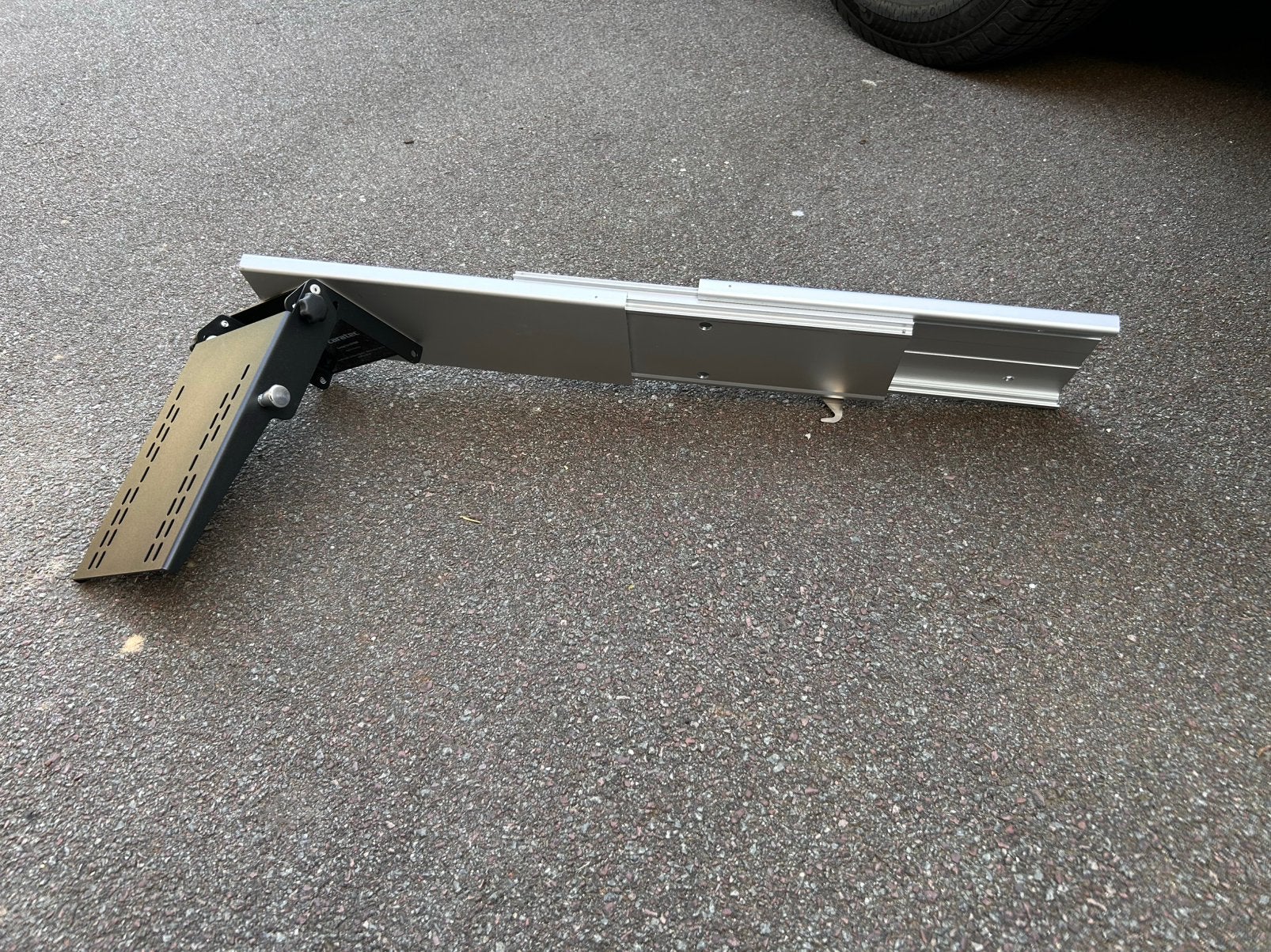 Tv houder voor mobilhome/camper, Ophalen, Nieuw