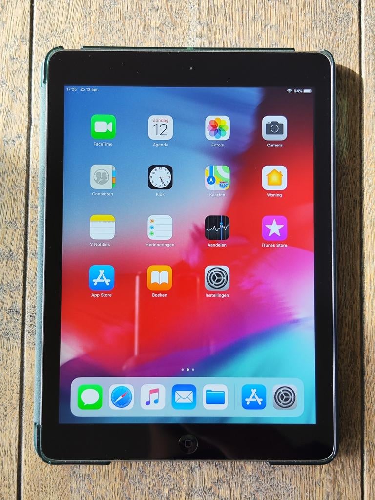 iPad Air (16 GB), Informatique & Logiciels, Apple iPad Tablettes, Gris, Enlèvement ou Envoi, Apple iPad Air, 10 pouces