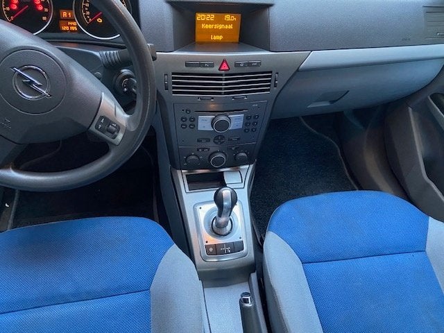 OPEL Astra automatique, homologuée pour la vente, essence, Autos, Opel, Particulier, Astra, ABS, Airbags, Air conditionné, Ordinateur de bord