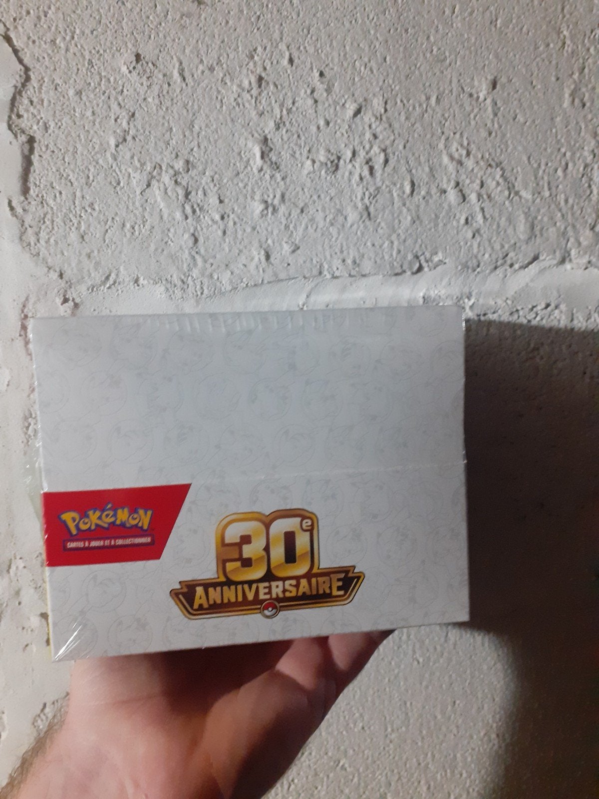 Displa Mini Tin Pokémon 30ans, Enlèvement