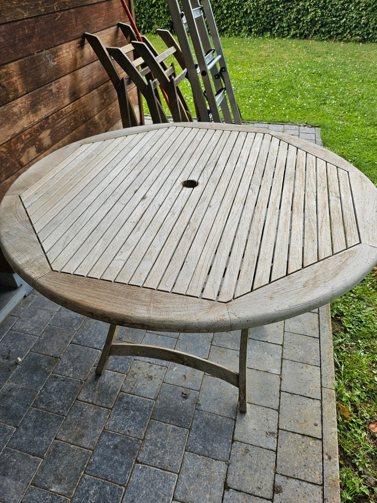 houten tuintafel, Ophalen, Gebruikt, Rond, Hout