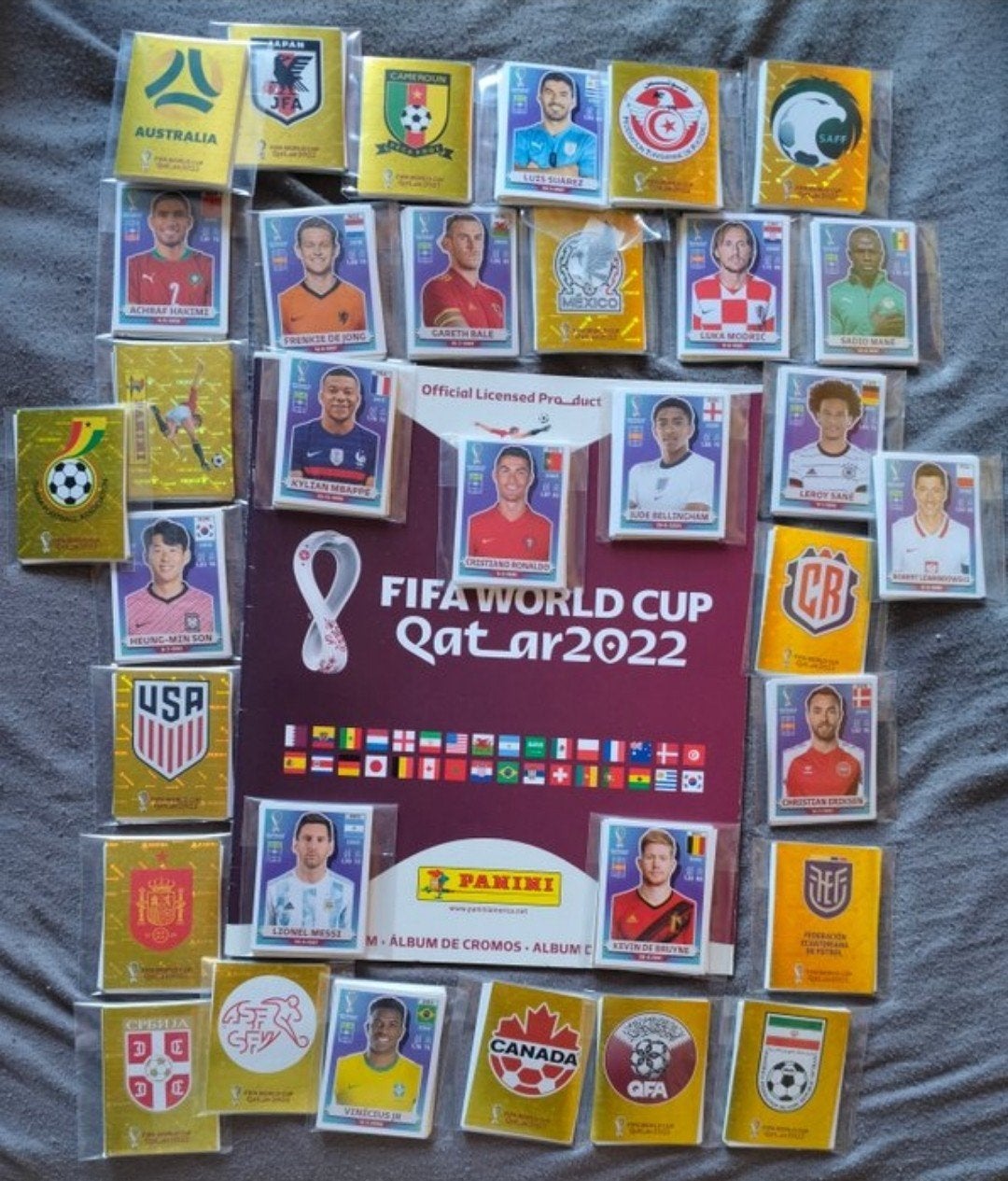 complete set WK Qatar USA edition + album, Collections, Articles de Sport & Football, Enlèvement ou Envoi