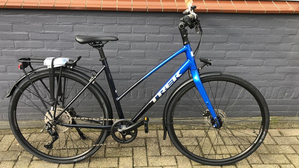 Nieuwe Trek FX3 damesfiets maat L, Fietsen en Brommers, Ophalen, Zo goed als nieuw