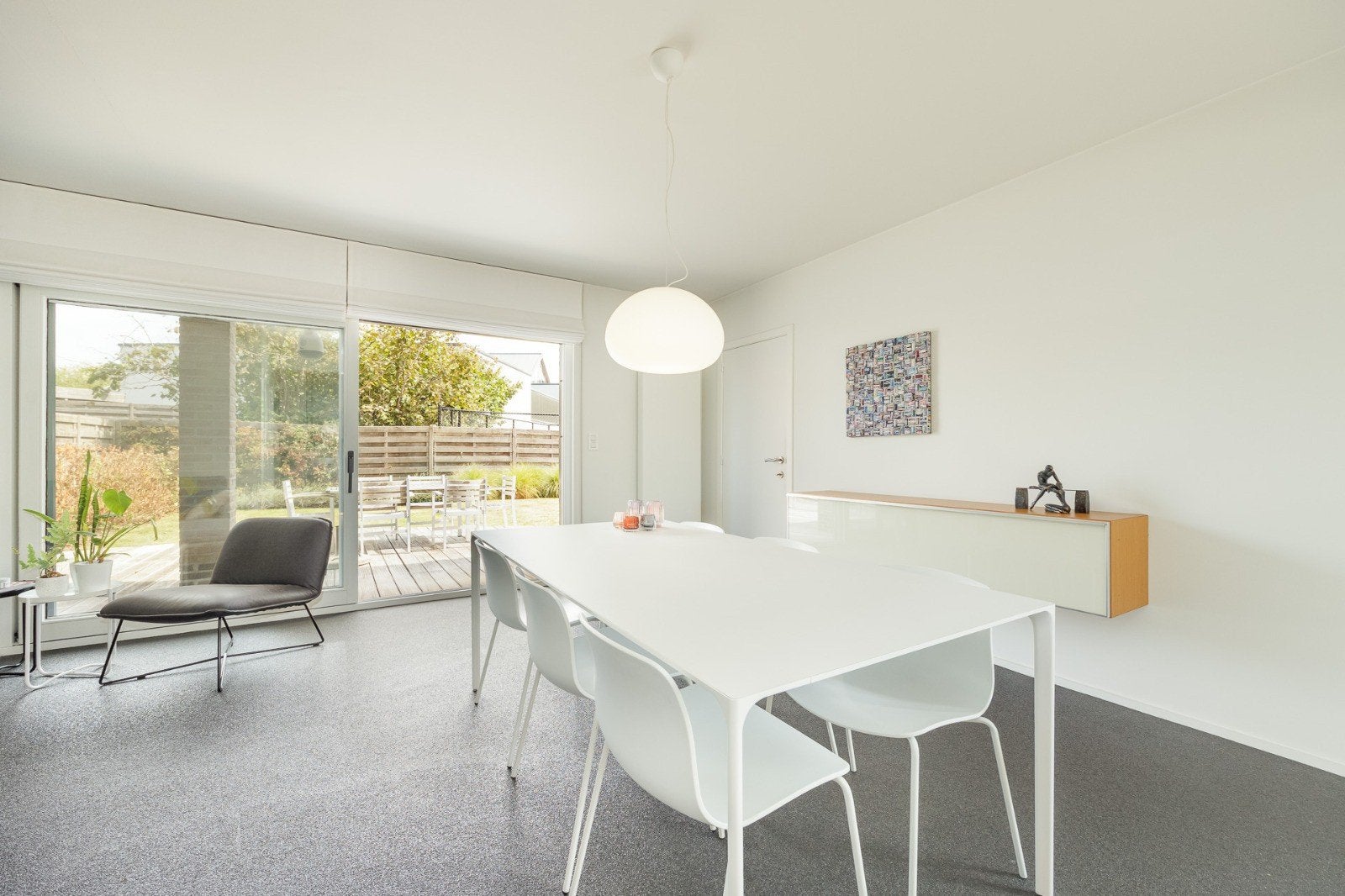 tafel en stoelen, Ophalen