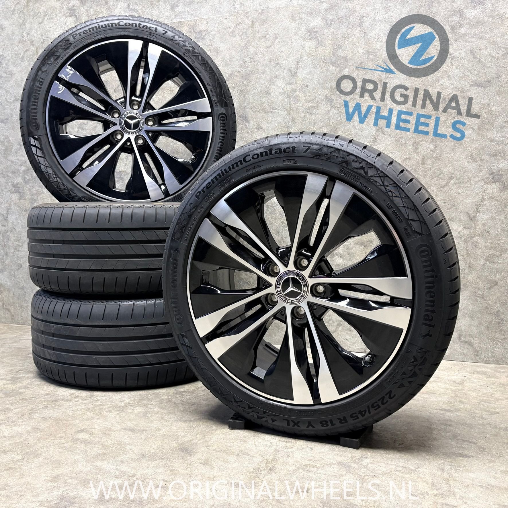 18 inch originele velgen + zomerbanden MB C klasse W206, Auto-onderdelen, 18 inch, Gebruikt, -, -