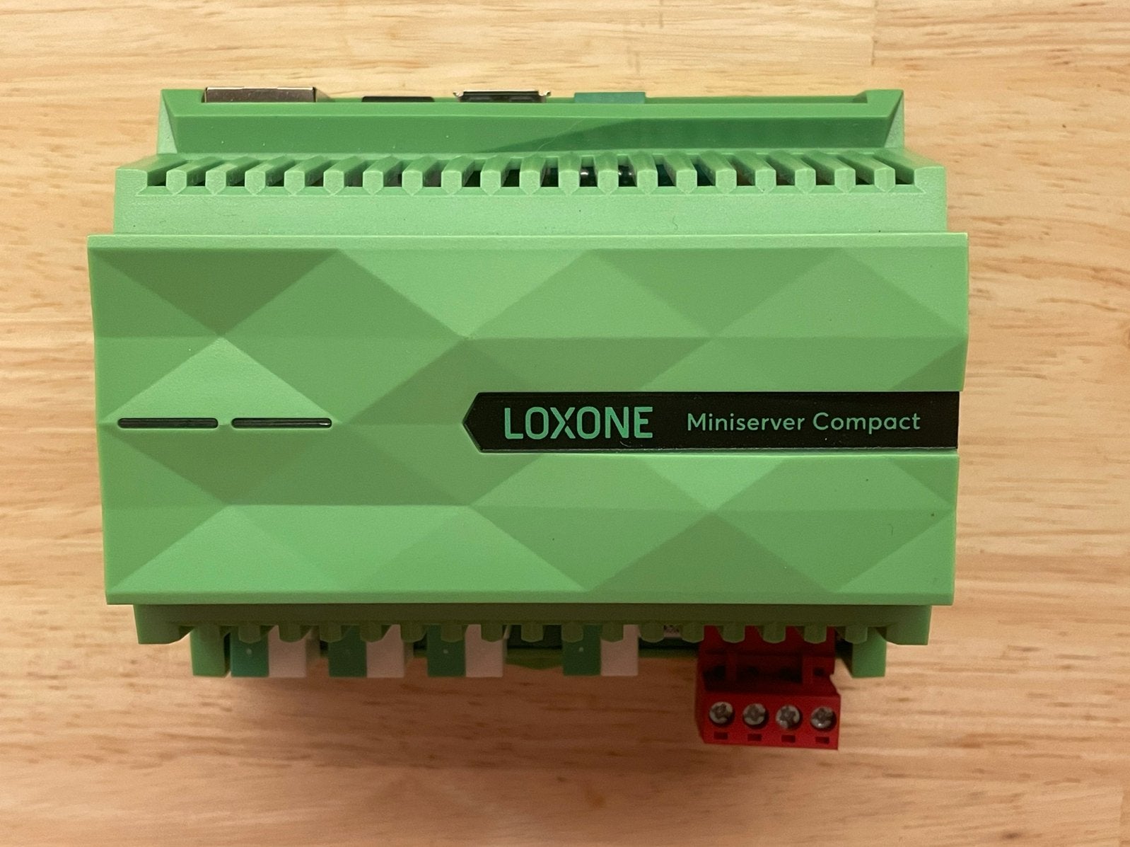 Loxone miniserver compact, Hobby en Vrije tijd, Elektronica-componenten, Ophalen, Zo goed als nieuw