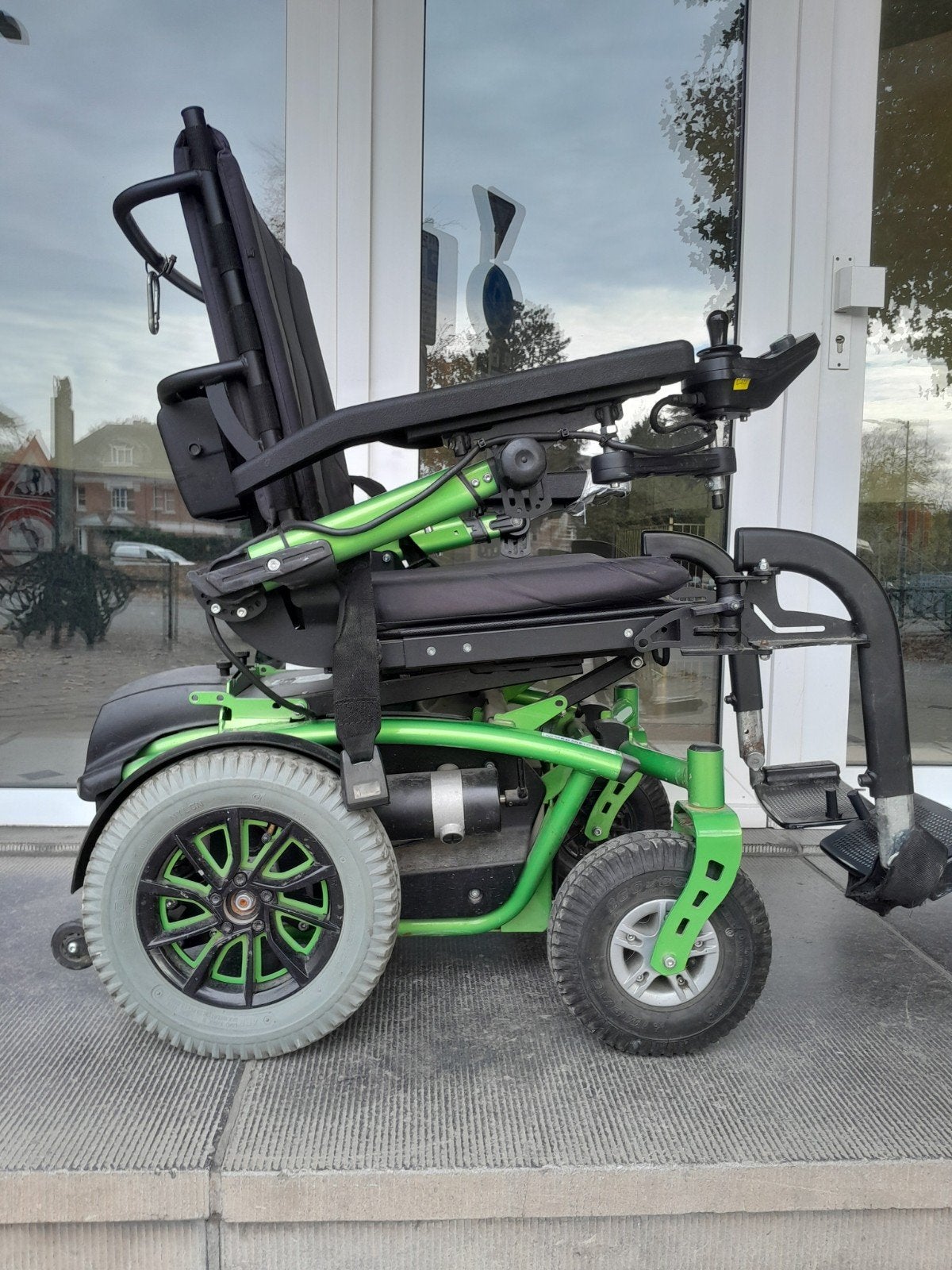 Vermeiren F3 scootmobiel elektrische rolstoel, Diversen, Rolstoelen, Ophalen of Verzenden, Elektrische rolstoel