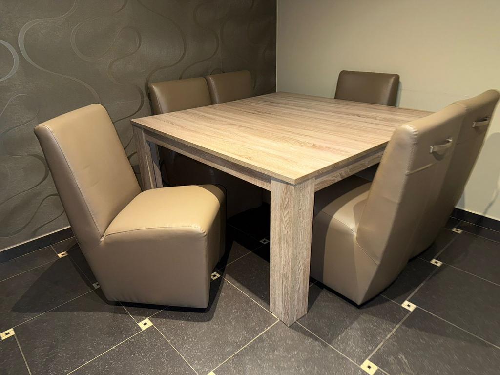 table de salle à manger avec 6 chaises à roulettes, Enlèvement, Utilisé, 4 à 6 chaises