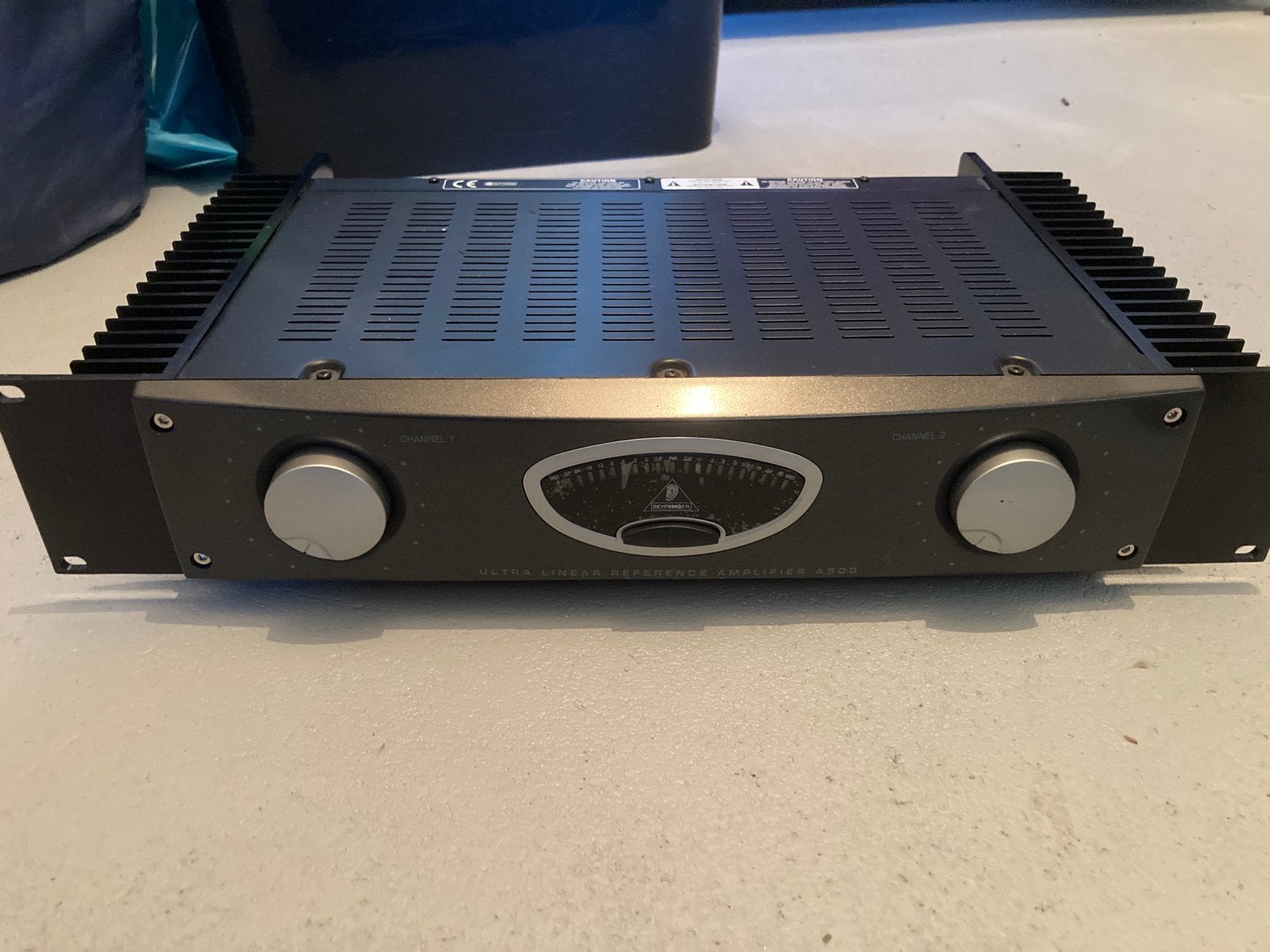 Ampli Behringer A500, Muziek en Instrumenten, Ophalen, Zo goed als nieuw