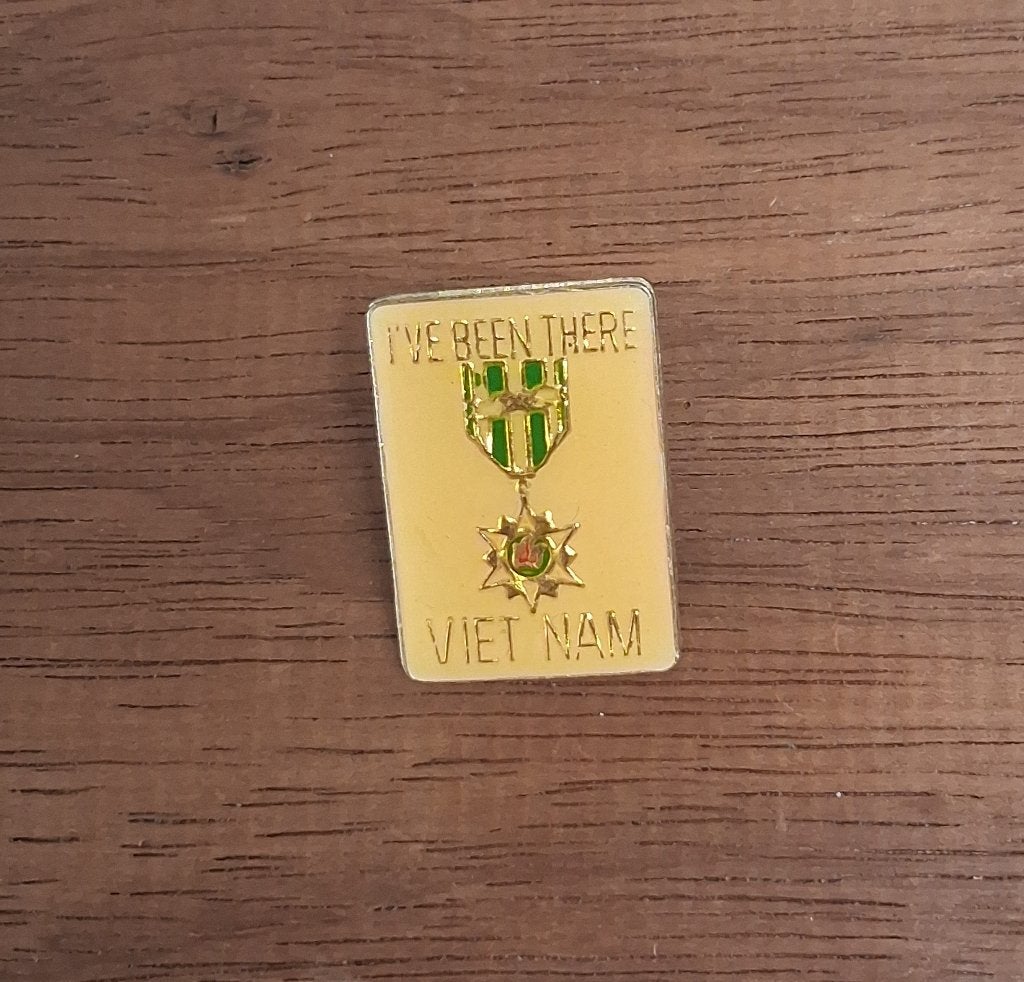 PIN - VIETNAM - I'VE BEEN THERE, Verzenden, Gebruikt, Stad of Land, Speldje of Pin