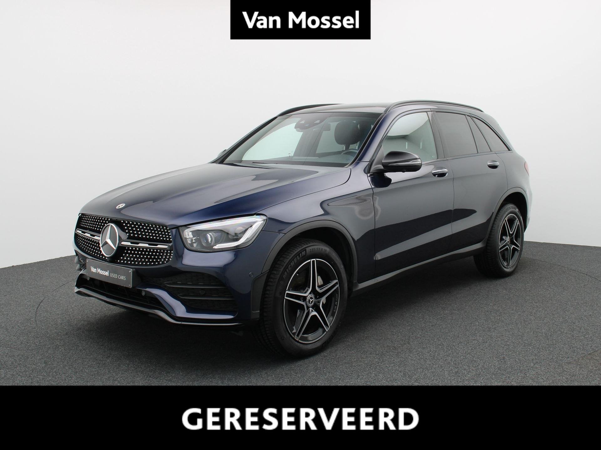Mercedes-Benz GLC 300e SUV AMG LINE + PANO DAK + BURMESTER +, Autos, Entreprise, 2000 kg, Noir, 5 portes