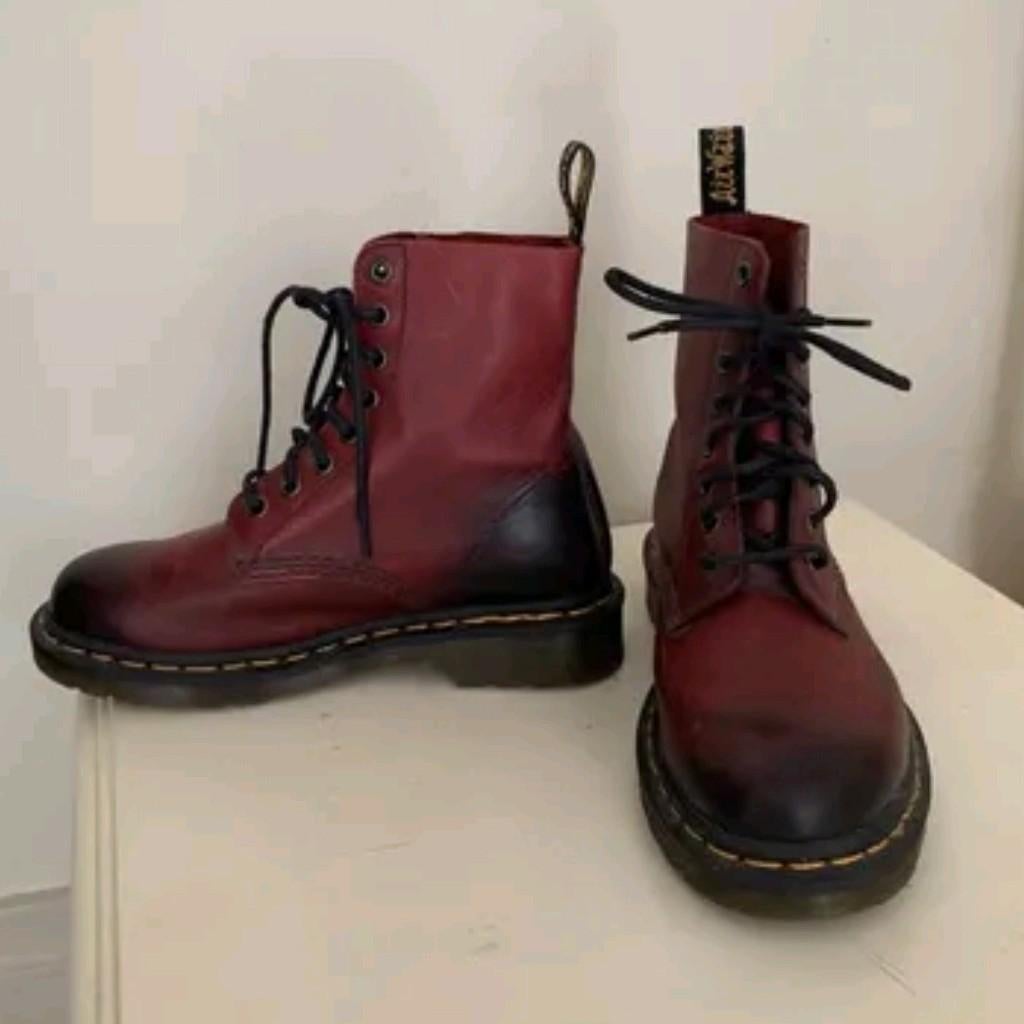 Authentieke Dr. Martens laarsschoen maat 38, Kleding | Dames, Schoenen, Ophalen