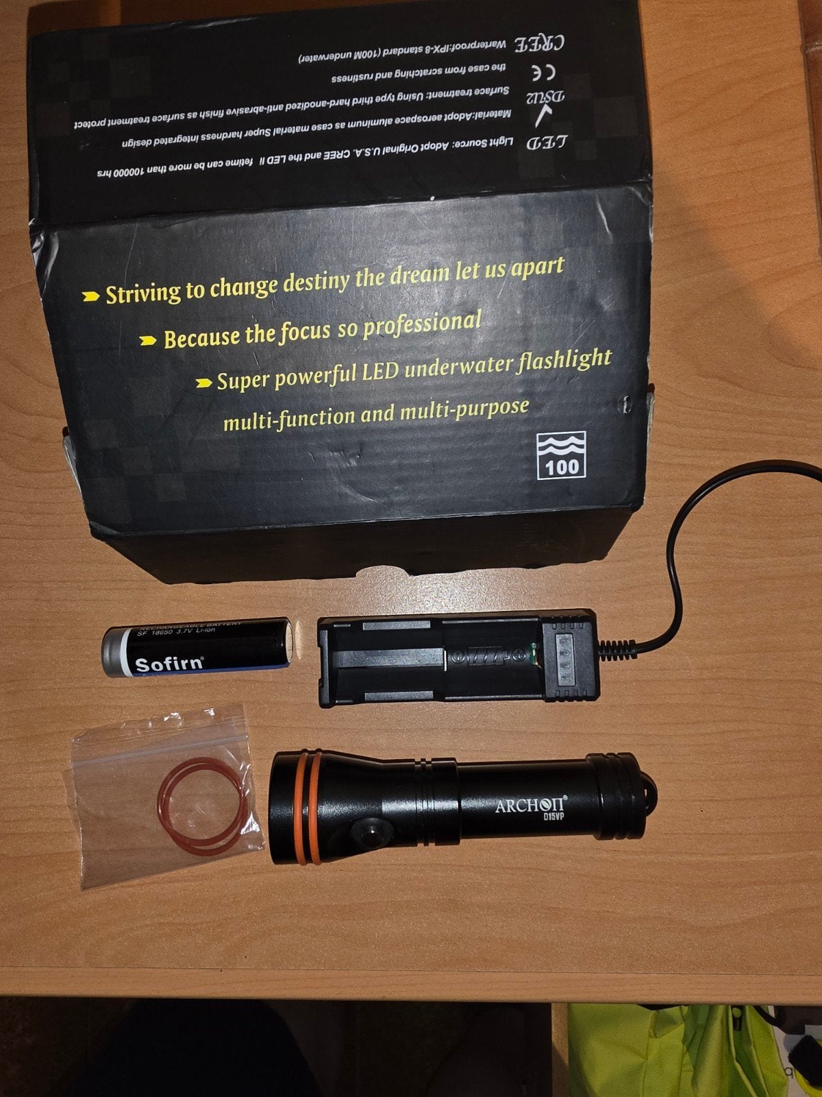 D15VP duik/videolamp 1300Lm, Ophalen of Verzenden, Nieuw, Duiklamp