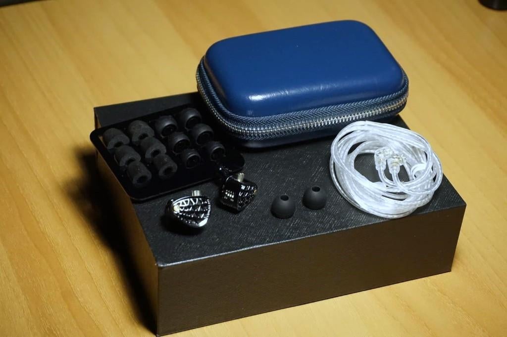 Écouteurs KA zenith avec Fiio KA 11 Dac, Envoi, Comme neuf