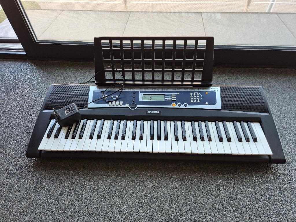 Yamaha YPT-210 keyboard, Enlèvement, Comme neuf, 61 touches, Yamaha