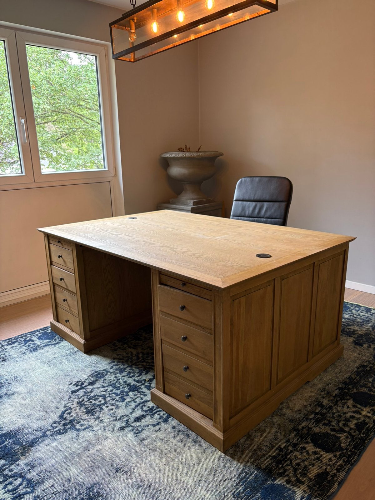Grote eiken bureau | dubbele ladeblokken massief en tijdloos, Klassiek, Ophalen, Zo goed als nieuw, Hout