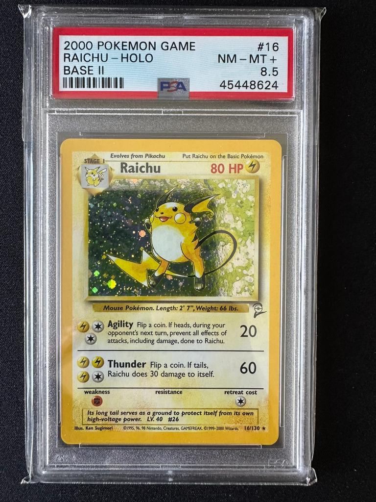 Raichu holo base set 2 psa 8.5, Hobby en Vrije tijd, Verzamelkaartspellen | Pokémon, Ophalen of Verzenden, Zo goed als nieuw, Losse kaart