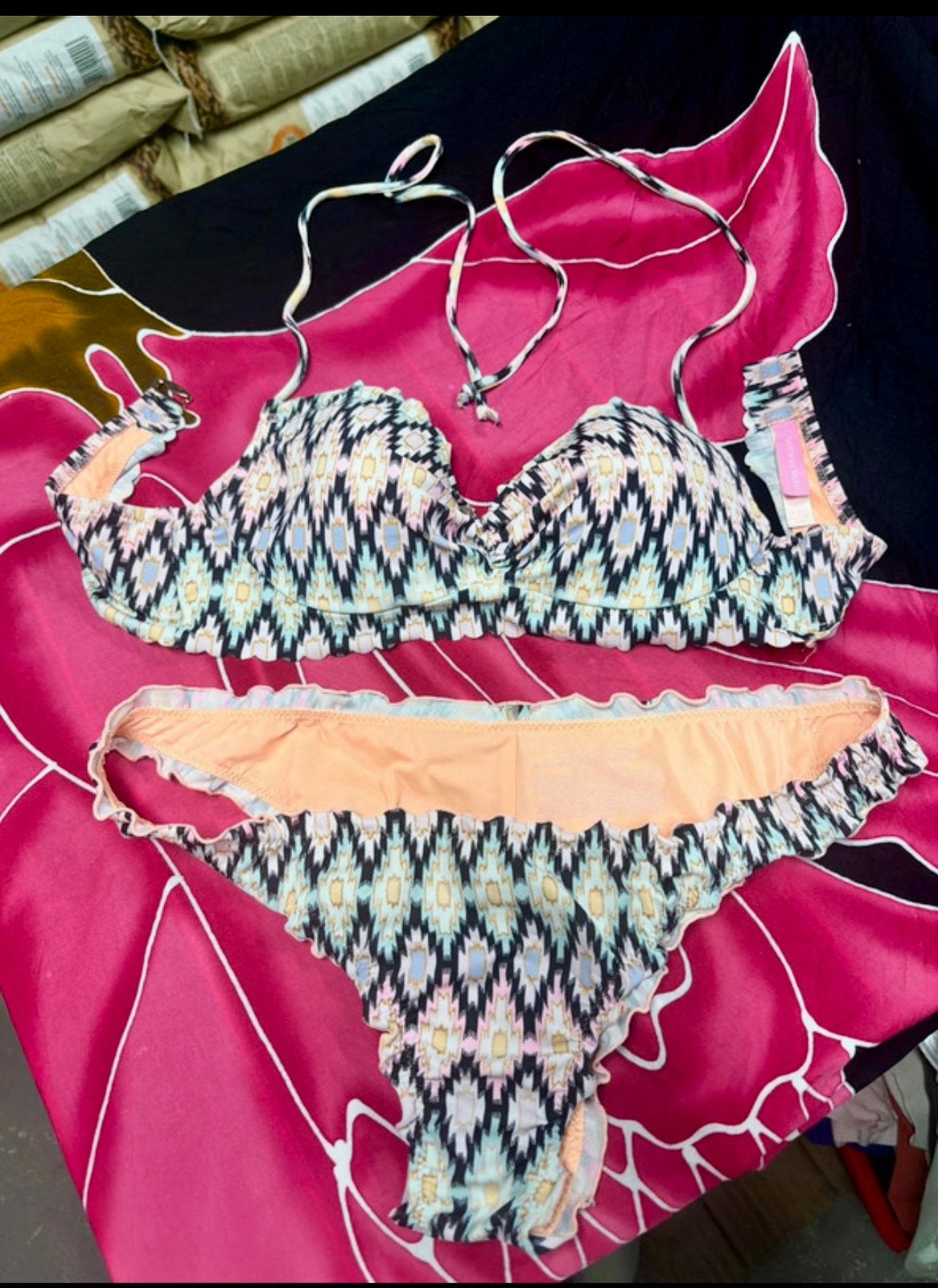 Bikini Victoria Secret’s taille S, Vêtements | Femmes, Vêtements de Bain & Maillots de Bain, Enlèvement ou Envoi, Comme neuf, Rose