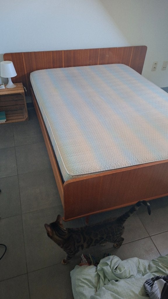 GRATIS - VOLLEDIG BED - !! RESSORTBEDBODEM IS 1 GEHEEL, Ophalen, Gebruikt, Bruin, Tweepersoons