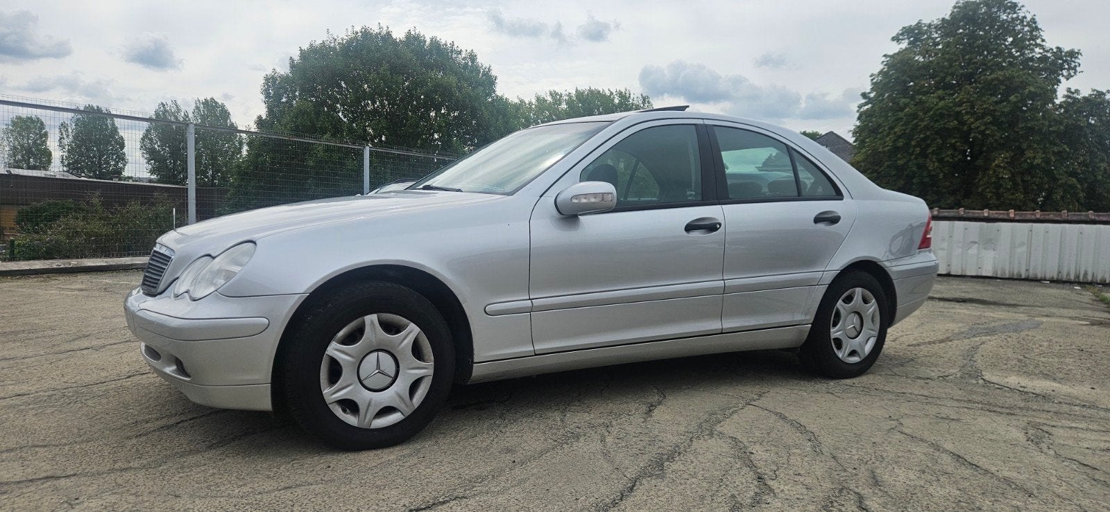 MERCEDES CLASSE C 200 COMPRESSOR, Autos, Argent ou Gris, Achat, 4 portes, Boîte manuelle