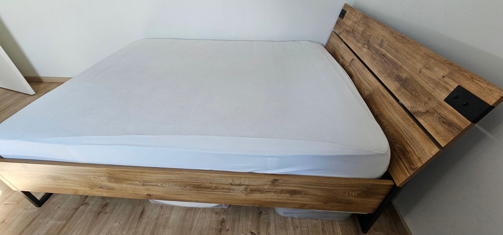 Bed, Huis en Inrichting, Ophalen, Beige, Tweepersoons, Zo goed als nieuw