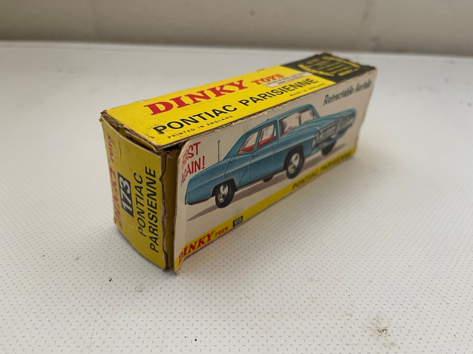 Doosje dinky toys 173 PONTIAC PARISIENNE, Ophalen of Verzenden, Zo goed als nieuw, Dinky Toys