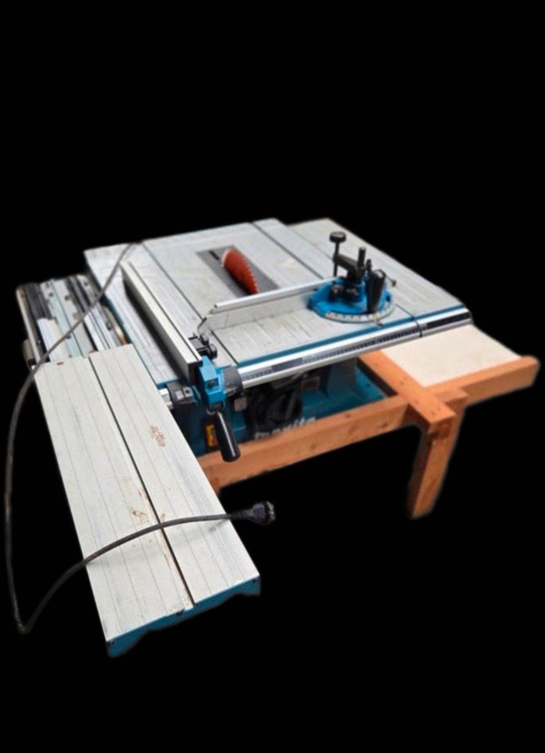 Makita MLT100 met toebehoren en nieuw zaagblad, Ophalen