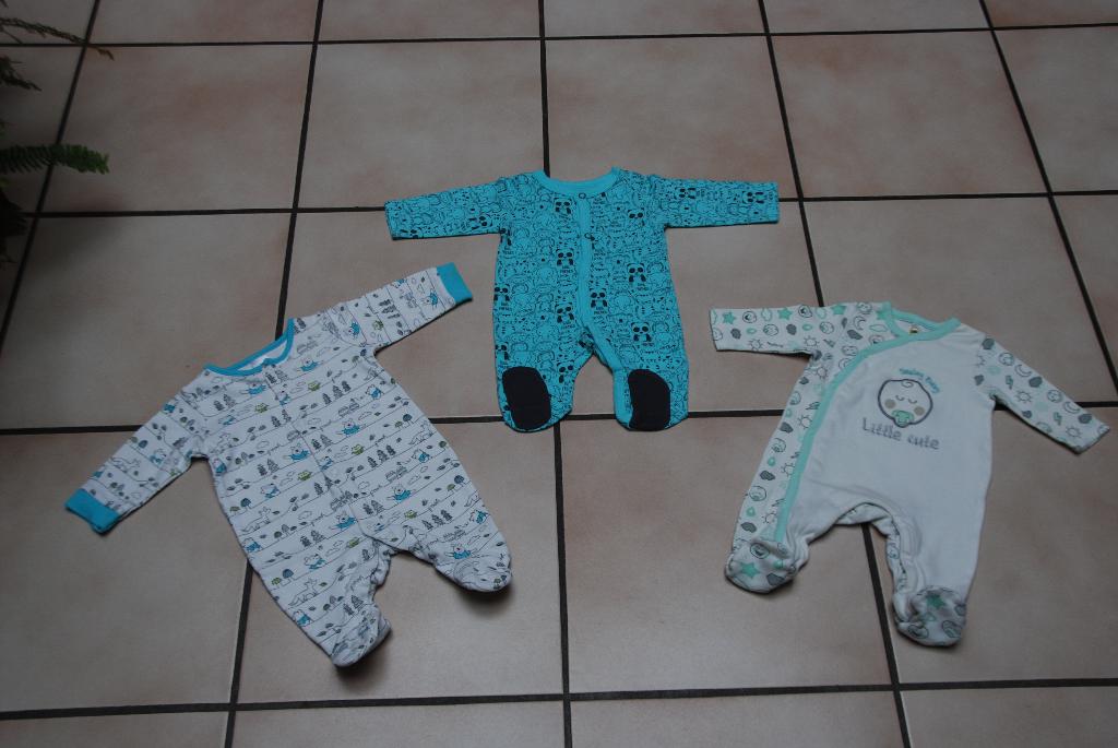 Babyset van 3 katoenen pyjama's T56cm of 0/1maand Zeer Goede, Kinderen en Baby's, Nacht- of Onderkleding, Ophalen of Verzenden