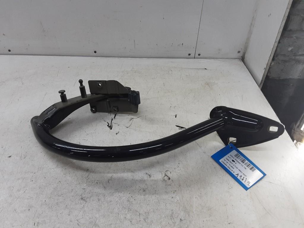 COFFRE COUVERCLE CHARNIERE GAUCHE Volkswagen Passat (3C2), Volkswagen, Mevr. I. Hauben, Utilisé, Rue de l'Espoir 34 34
4030  GRIVEGNÉE, BE