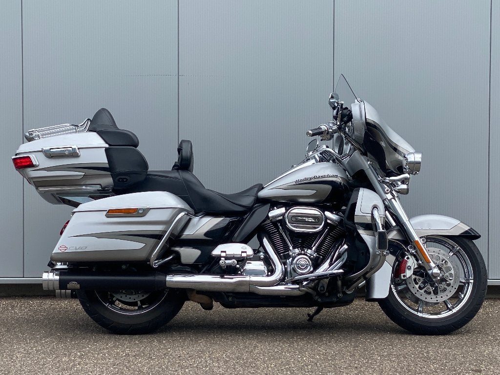 Harley-Davidson CVO Electra Glide/ DrJekill & MrHyde / FULL, Motoren, 2 cilinders, Bedrijf, Meer dan 35 kW, Chopper