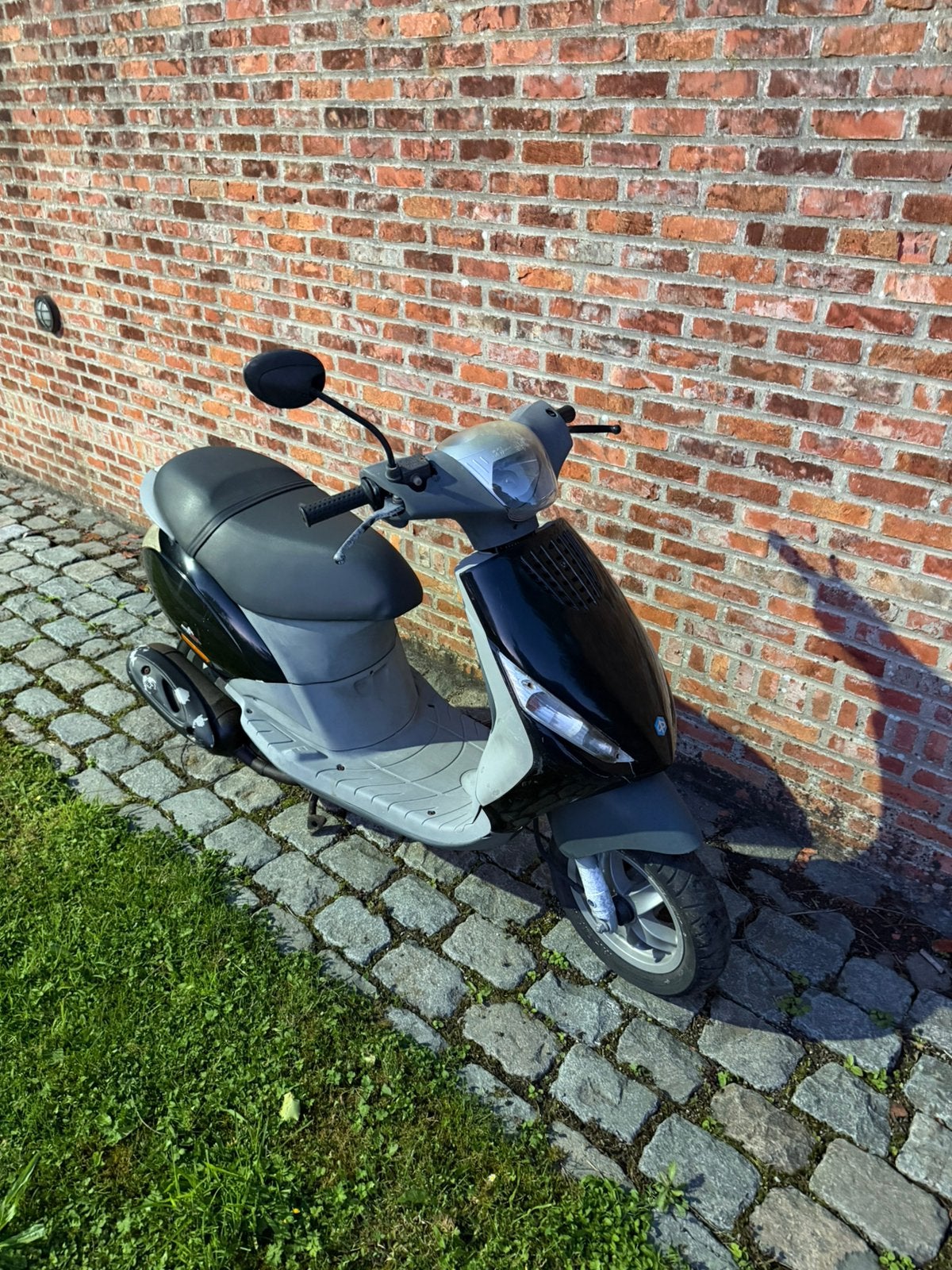 Piaggio zip 2t b klasse, Vélos & Vélomoteurs, Scooters | Piaggio, Enlèvement, Comme neuf, Zip