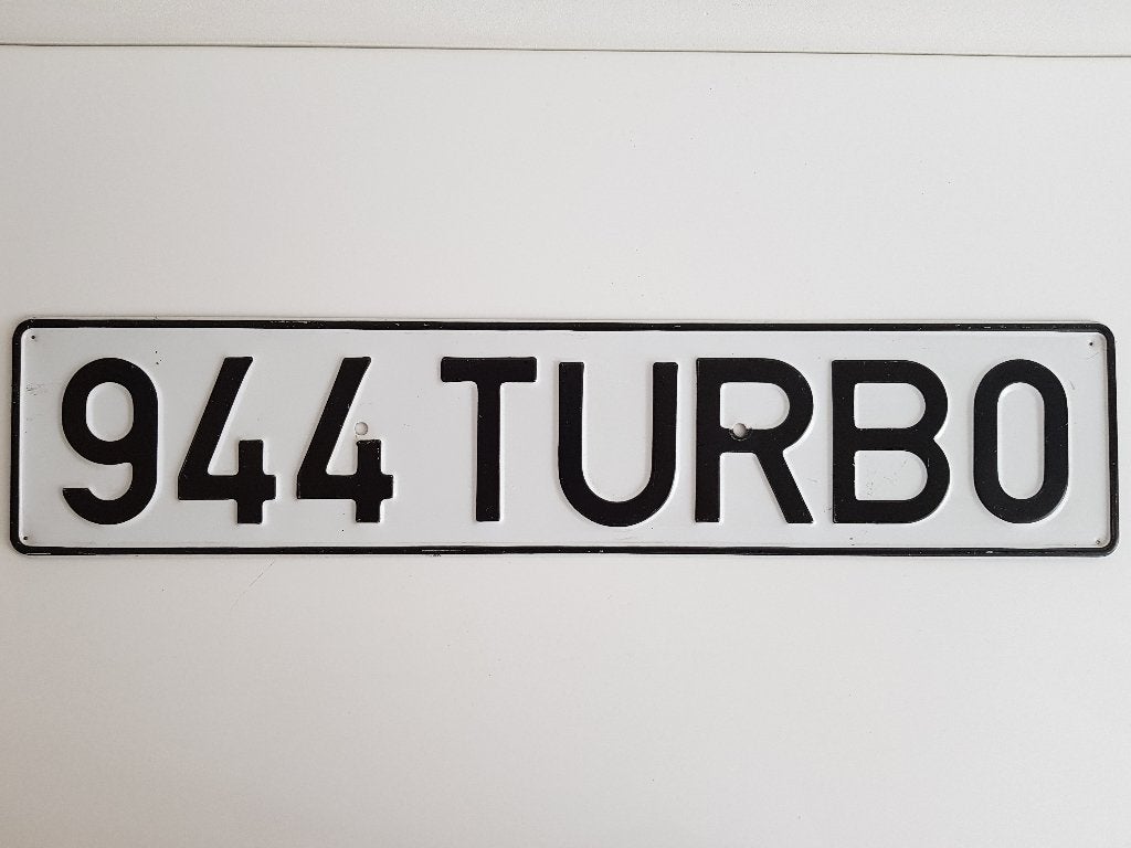 Originele Porsche 944 Turbo aluminium dealer showroomplaat, Ophalen of Verzenden, Auto's