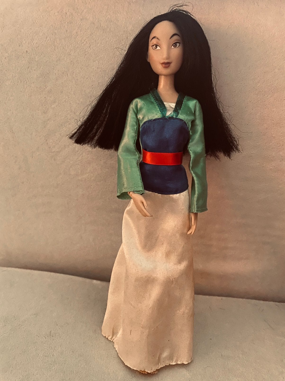 Poupée Mulan Disney Store articulée, Envoi, Autres personnages, Utilisé
