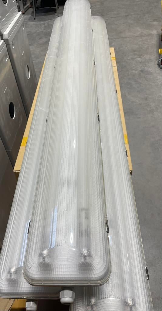 3 TL armaturen 155cm lang, Ophalen, Gebruikt