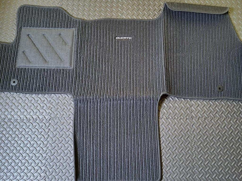 Tapis de sol de cabine Fiat Ducato X250/X290 (OEM), Enlèvement ou Envoi, Neuf