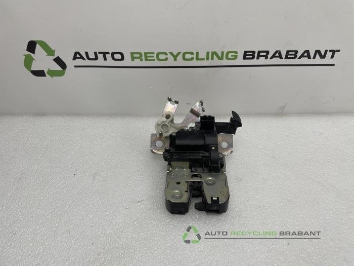 Mécanique de verrouillage hayon d'un Audi A4, -, 3 mois de garantie, Utilisé, -