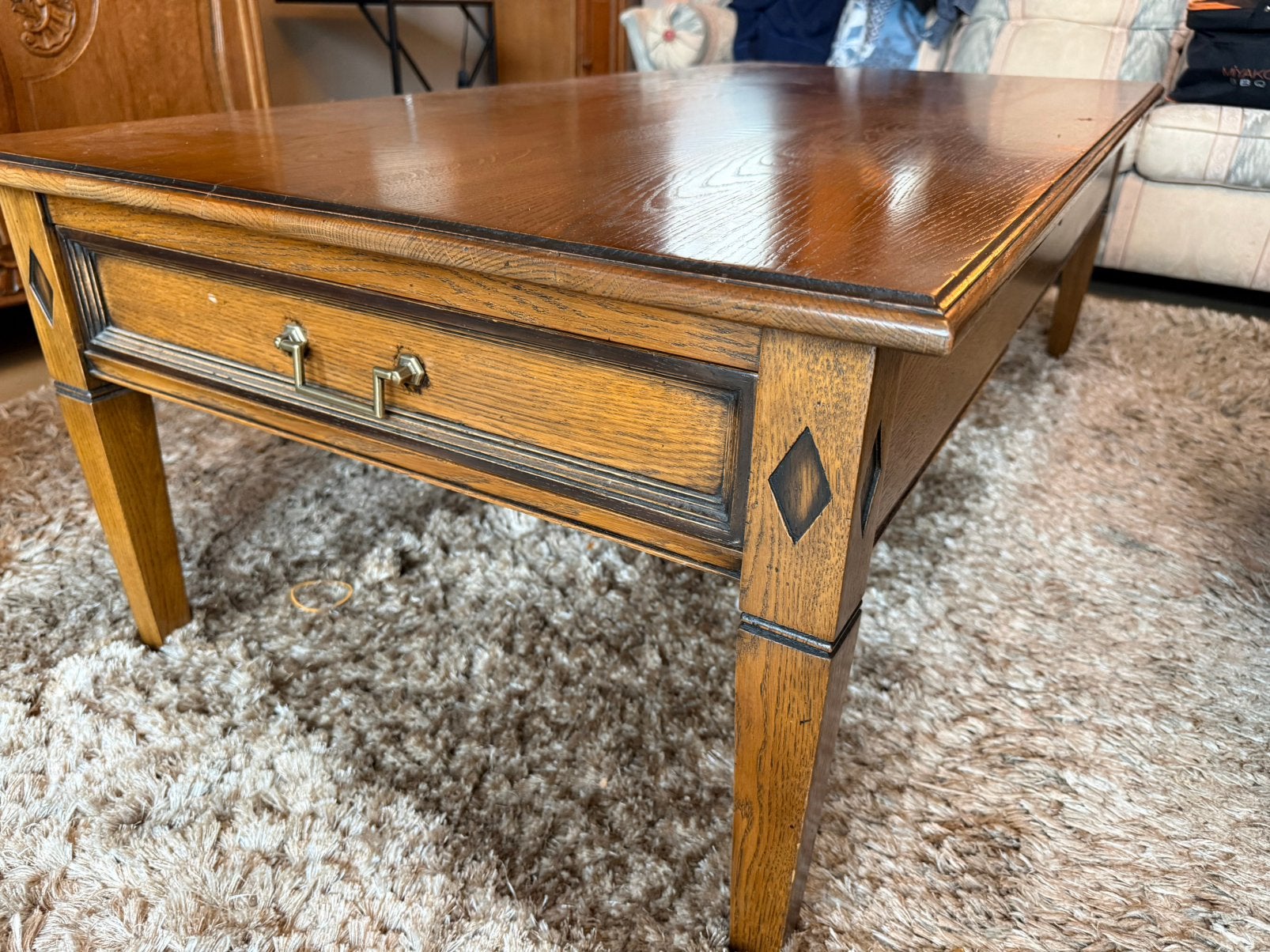 Stevige houten salontafel met 2 lades en uitschuifblad, 100 à 150 cm, Enlèvement, Utilisé, 50 à 100 cm