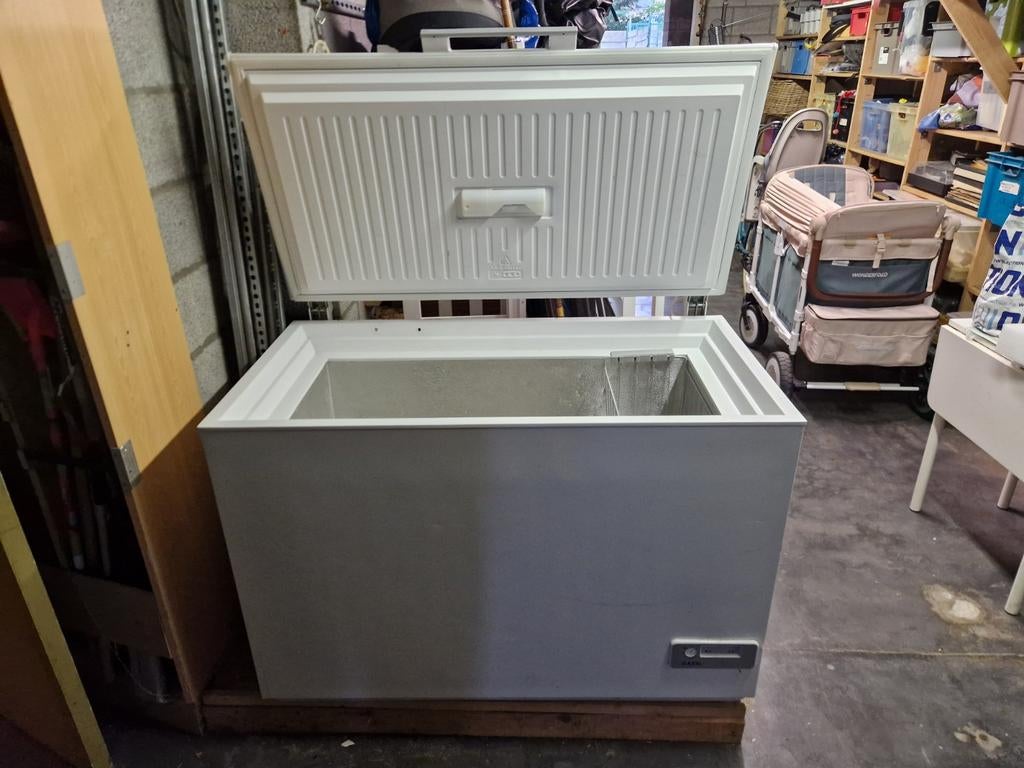 aeg arctis a92300hlw0 diepvrieskist a+++ 198 liter, Elektronische apparatuur, Vriezers en Diepvrieskisten, Ophalen