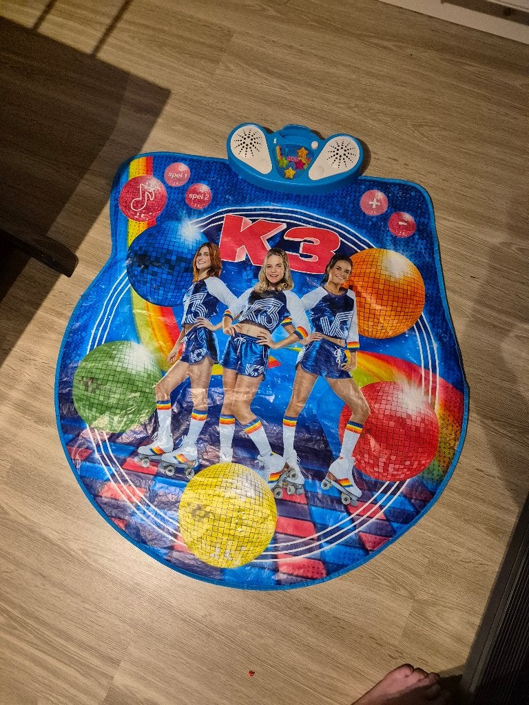 Dansmat k3, Ophalen, Gebruikt