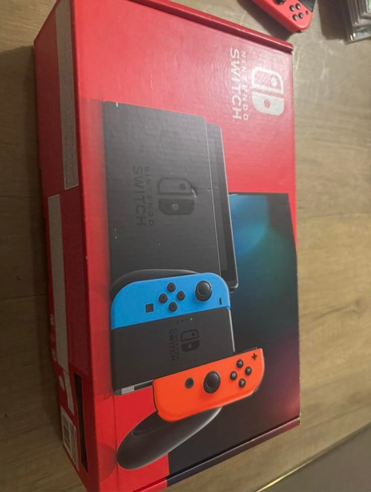 Nintendo Switch V2019, Envoi, Utilisé, Avec 2 manettes, Switch 2019 Upgrade