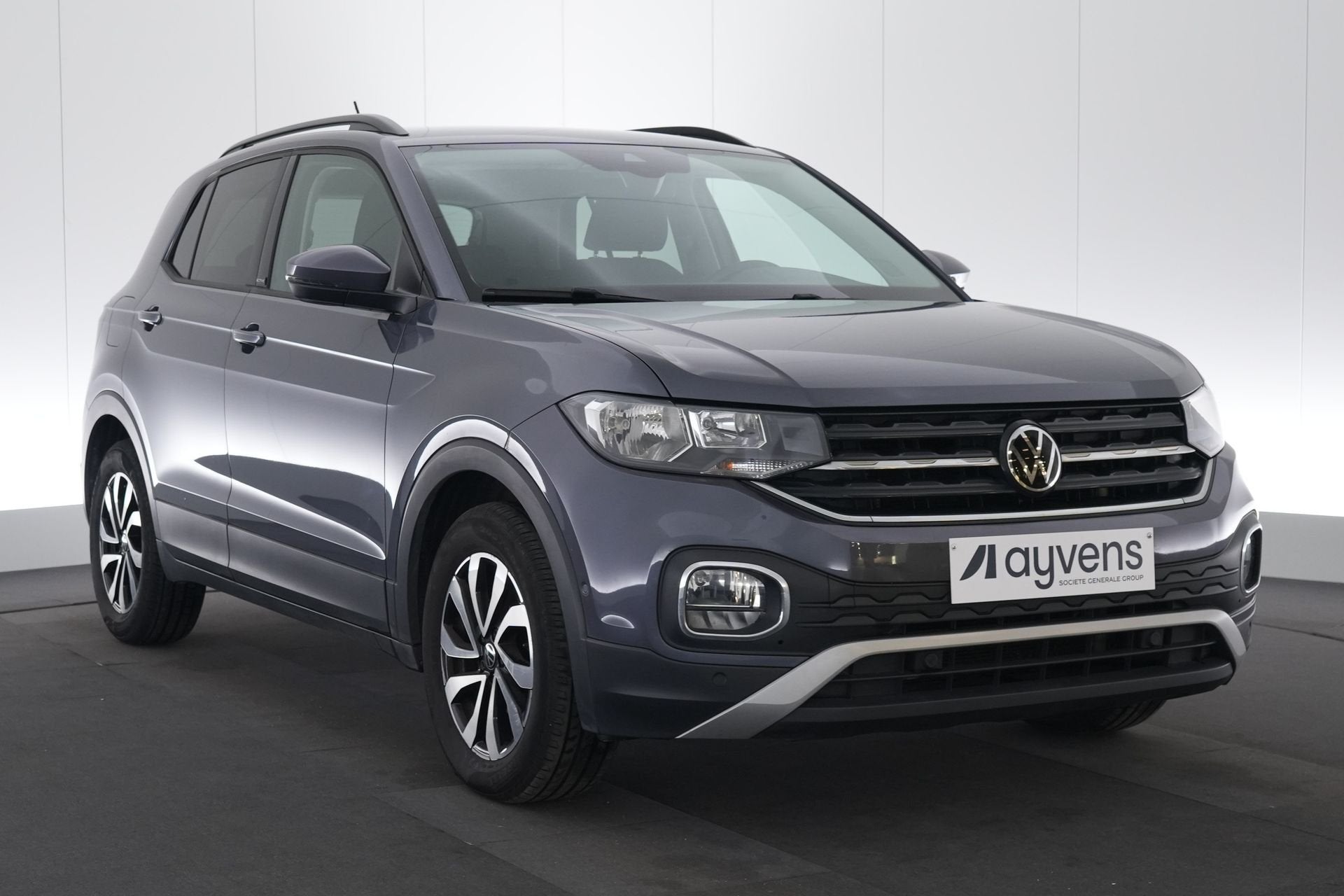 (2CAY614A) VOLKSWAGEN T-CROSS, Voorwielaandrijving, Gebruikt, Euro 6, Bedrijf