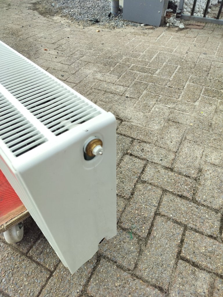 Radiator, Doe-het-zelf en Bouw, Verwarming en Radiatoren, Ophalen, 30 tot 80 cm, Gebruikt, Radiator