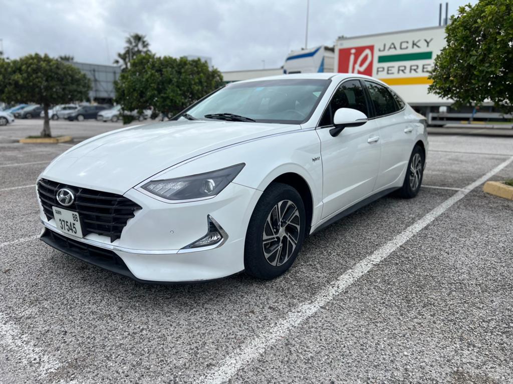 Hyundai sonata 2020 hybrid 17000euros papier dubai, Achat, 4 portes, Noir, Berline