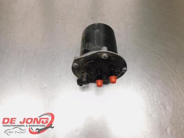 Boîtier de filtre carburant d'un Renault Clio, Renault, -, 3 mois de garantie, Utilisé
