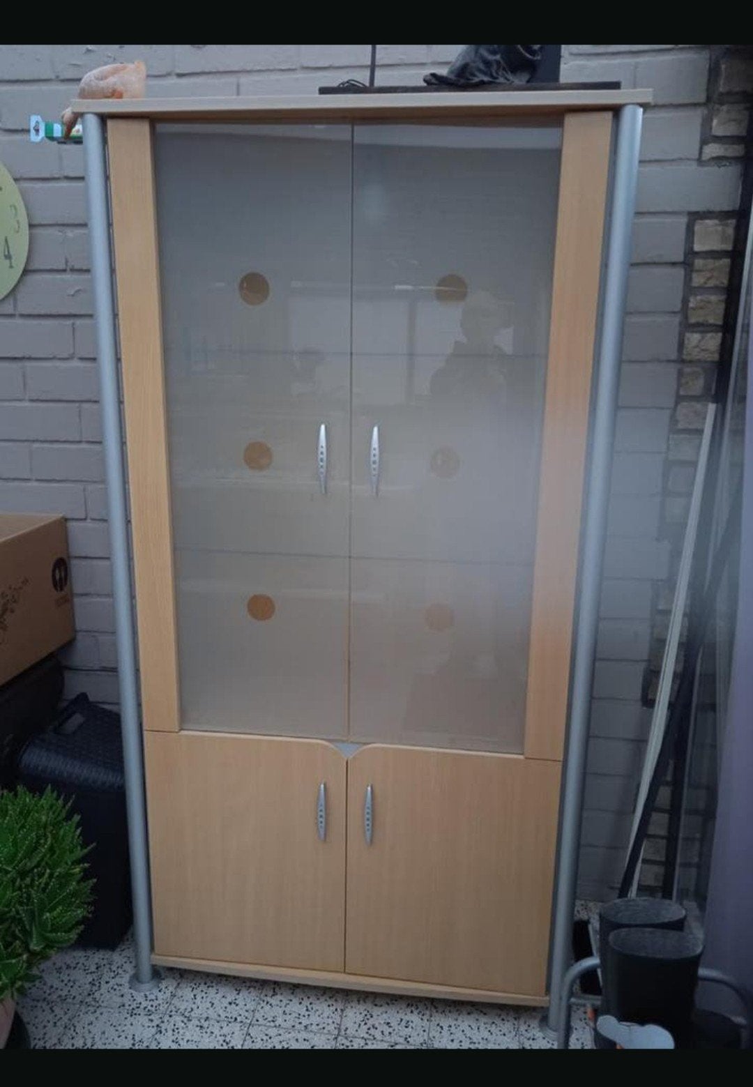 Vitrine avec poutres en verre, Maison & Meubles, 25 à 50 cm, Utilisé, 50 à 100 cm, Autres essences de bois