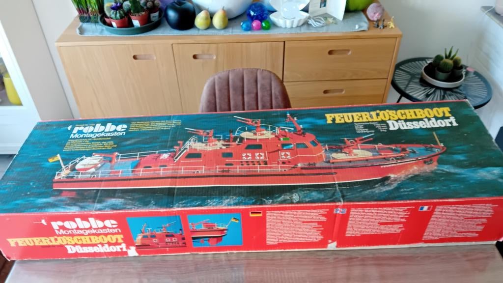 Feuerlòschboot Düsseldorf Nr. 1100 Robbe, Enlèvement