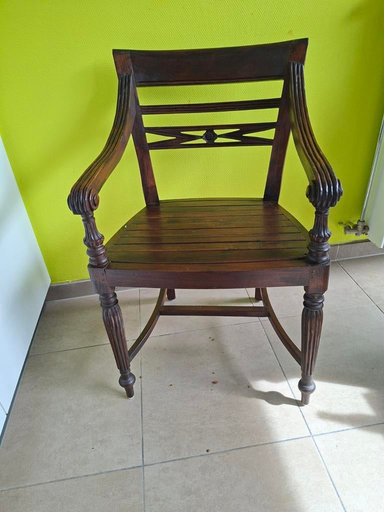 Beau fauteuil anglais ancien, Enlèvement