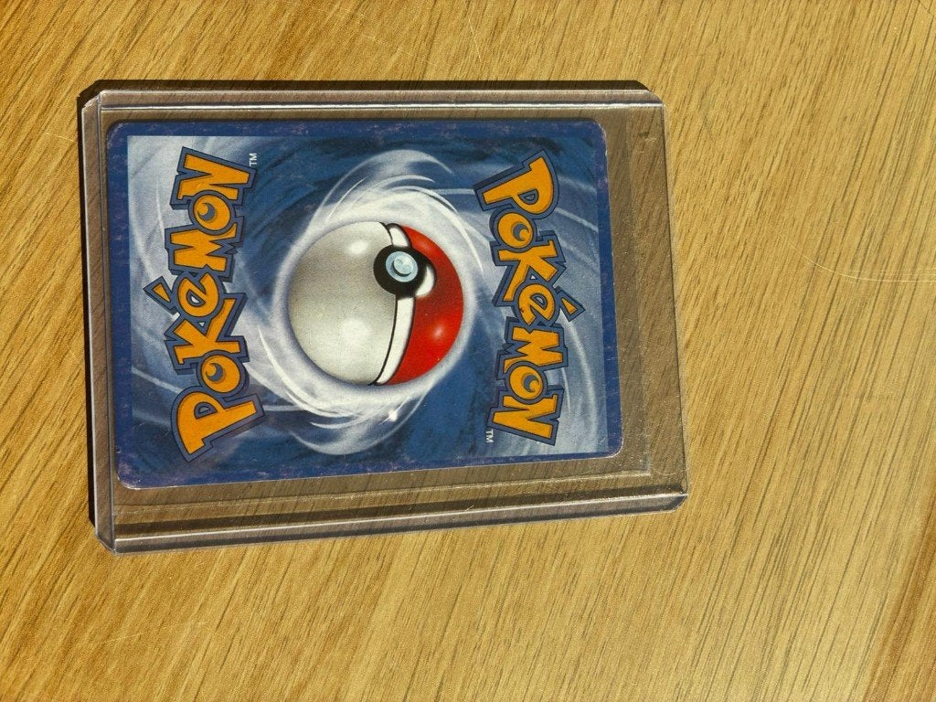 Pokemonkaart, Hobby en Vrije tijd, Verzamelkaartspellen | Pokémon, Ophalen of Verzenden, Zo goed als nieuw, Losse kaart, Foil