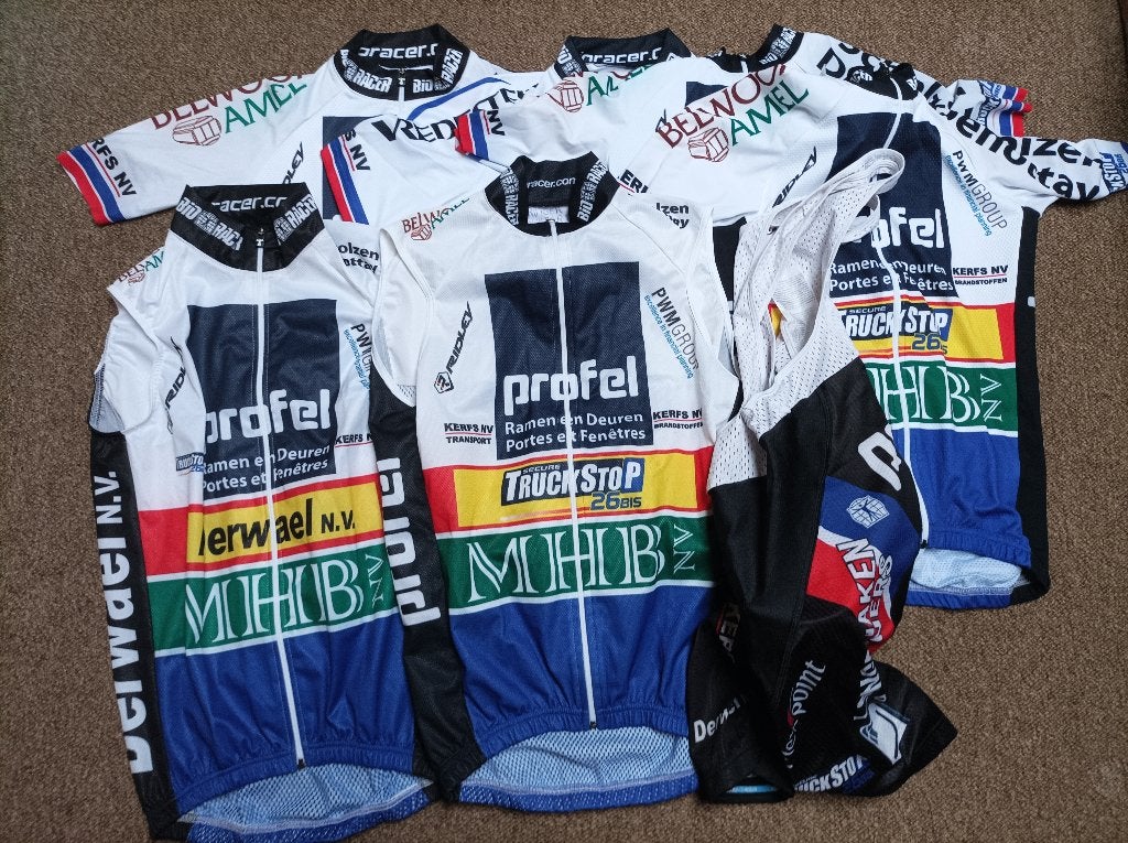 Pakket wielerkleding 7 stuks nieuw!, Fietsen en Brommers, Ophalen of Verzenden, Nieuw, S, Bovenkleding